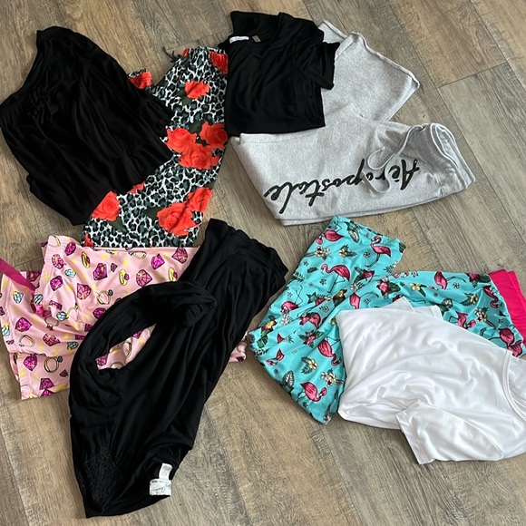 Ladies Lounge PJ Bundle fit ladies 4/6 to S/M 4-Pants 4-Shirts - Picture 1 of 9